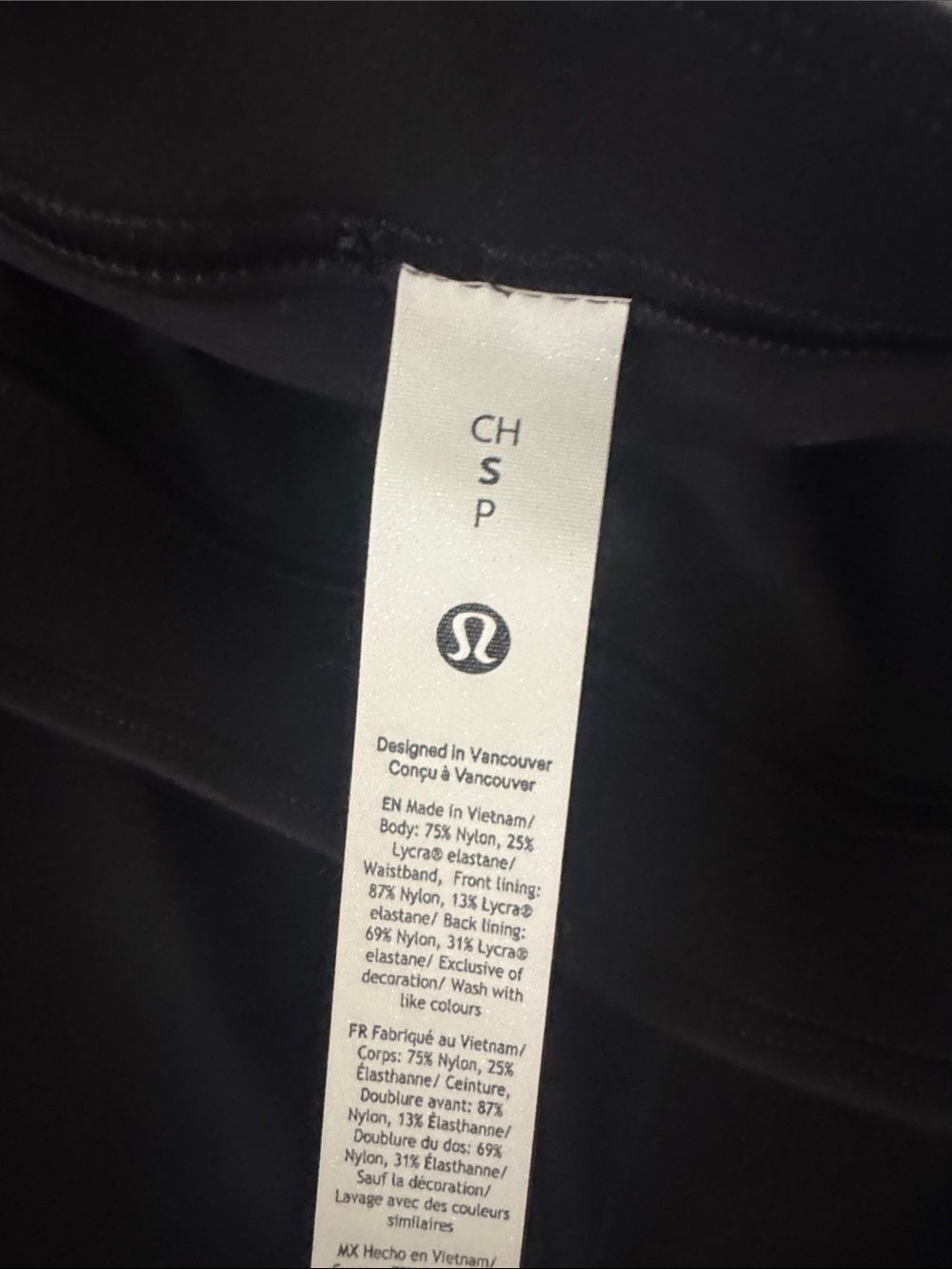 lululemon athletica Black Athletic Skort with Branded Tag - Picture 2 of 2